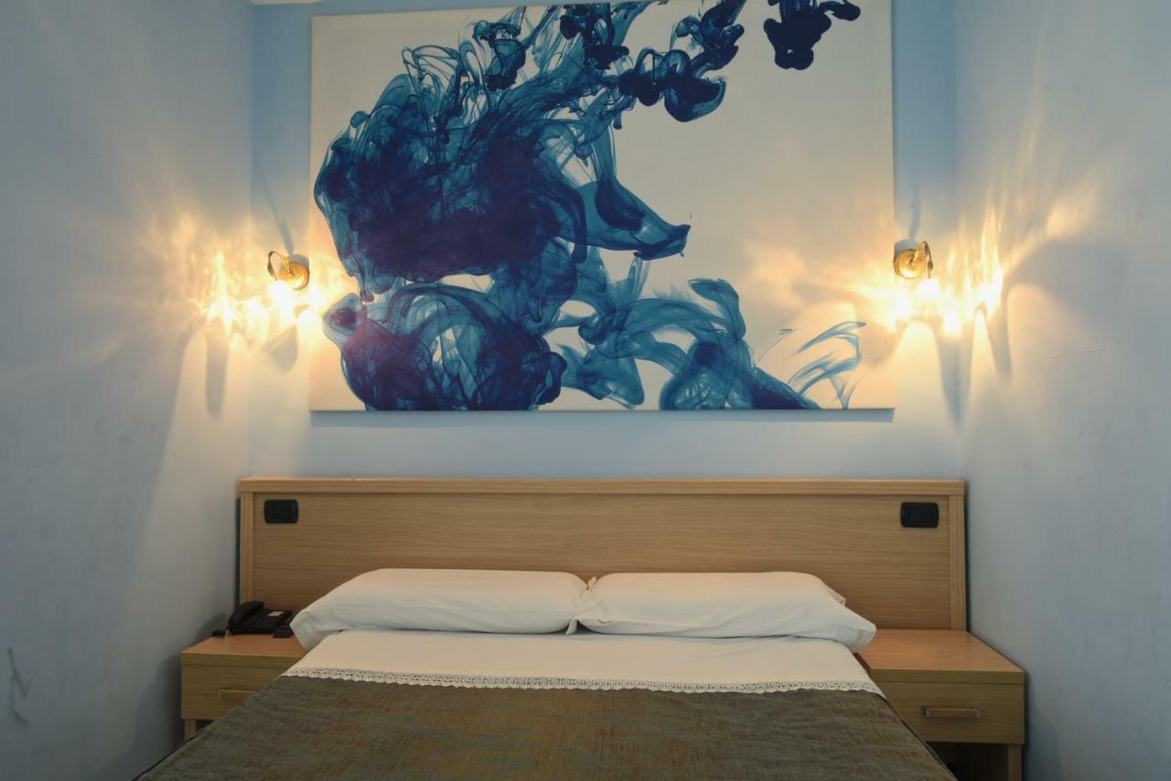 Hotel Paradiso Castellammare di Stabia Exterior photo